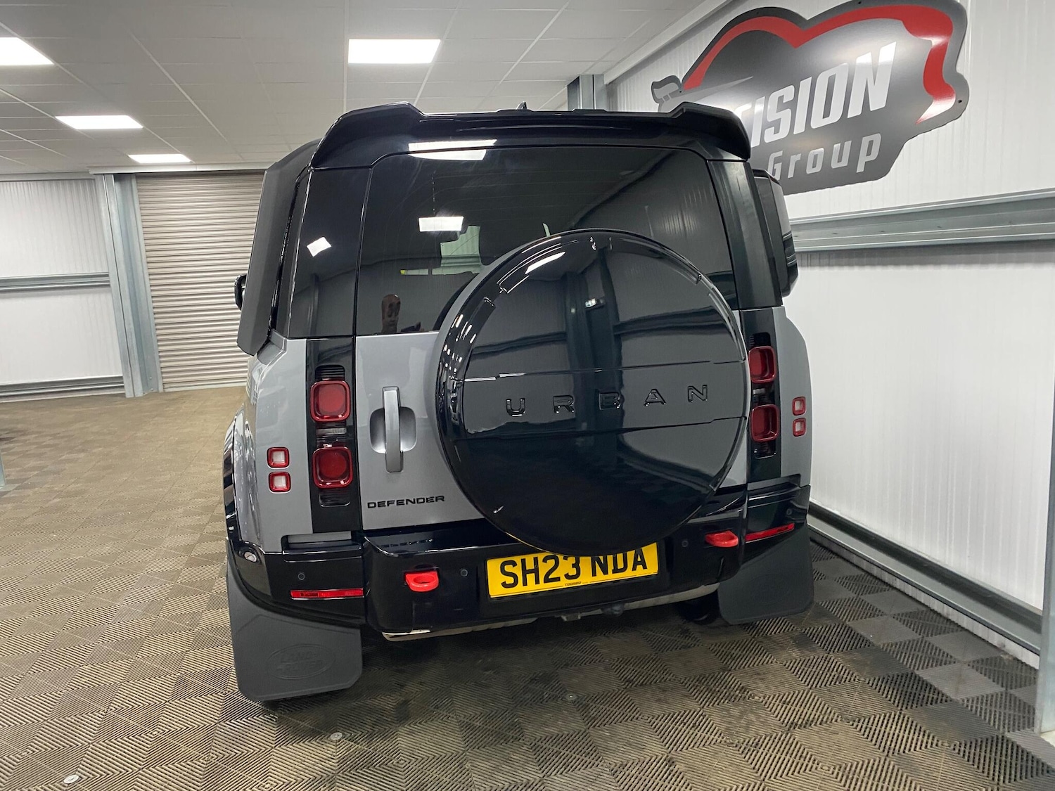 Used Land Rover Defender 2023 for sale - 77098149: Photo 20