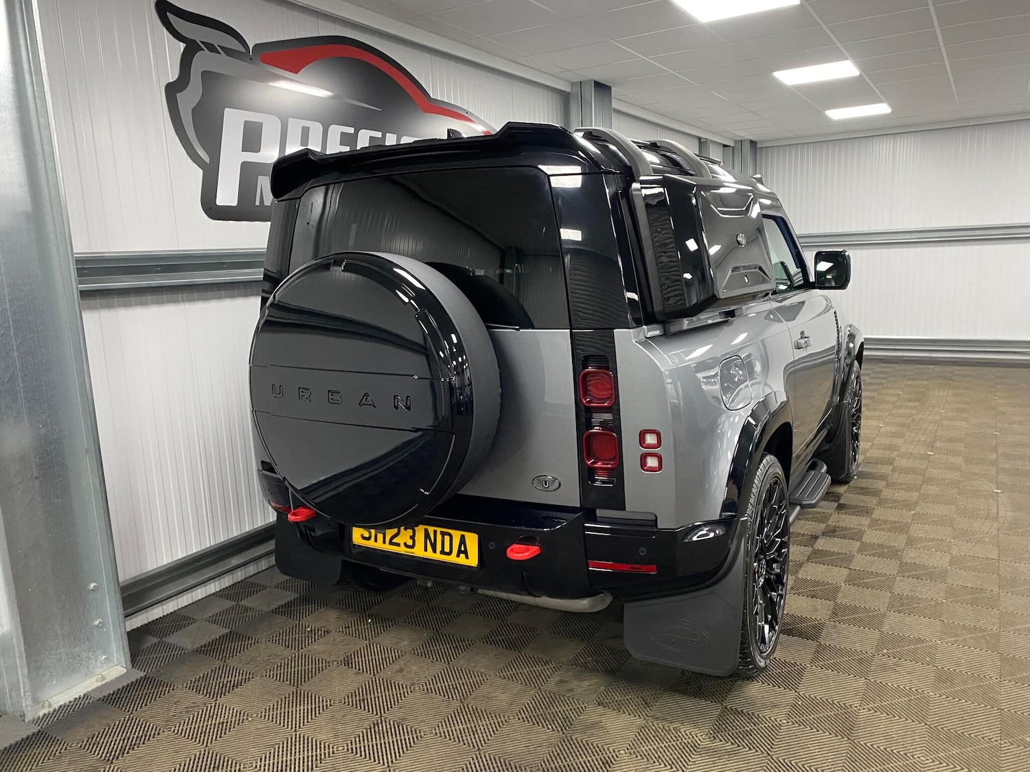 Used Land Rover Defender 2023 for sale - 77098149: Photo 26