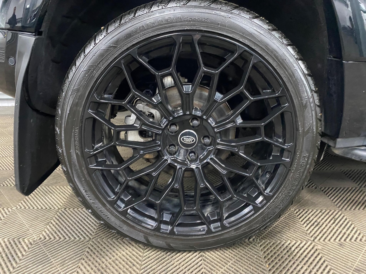 Used Land Rover Defender 2023 for sale - 77098149: Photo 42