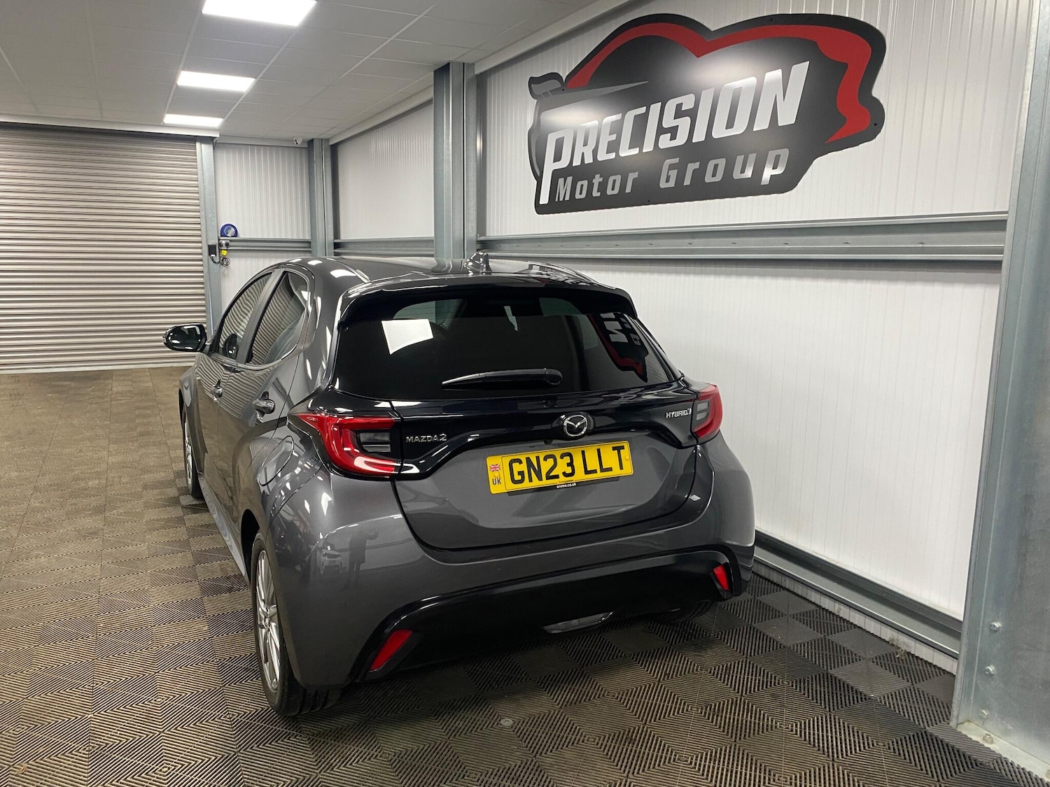 Used Mazda Mazda2 HYBRID 2023 for sale - 76832128: Photo 6