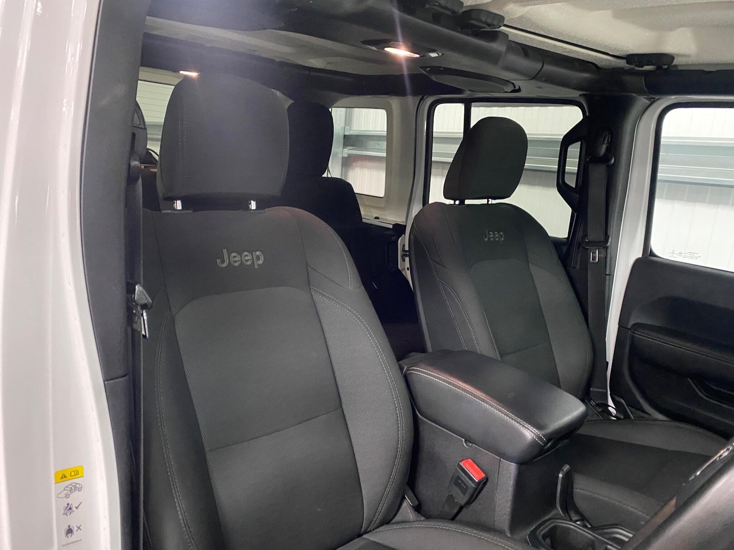 Used Jeep Wrangler 2019 for sale - 77646259: Photo 34
