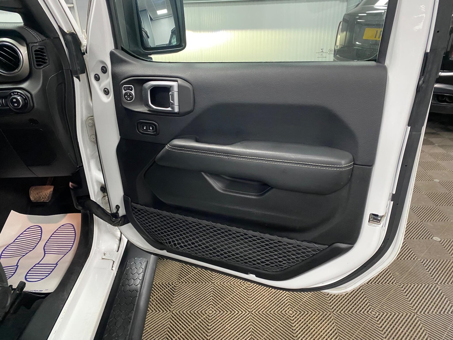 Used Jeep Wrangler 2019 for sale - 77646259: Photo 39