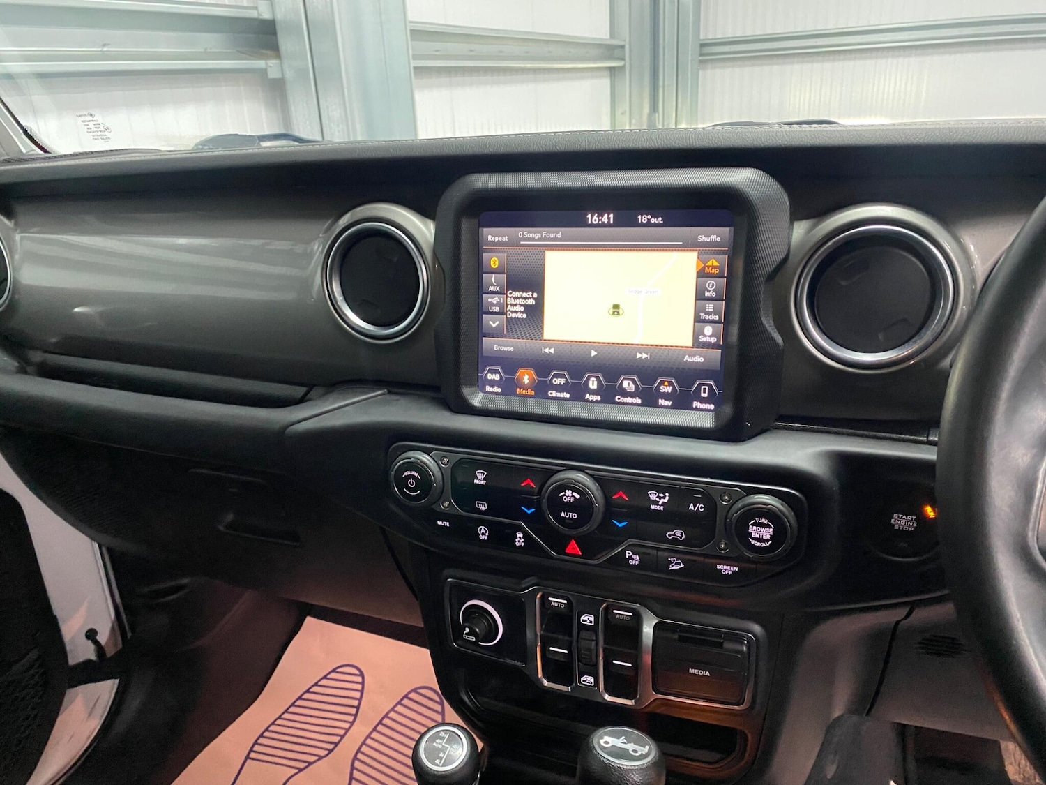 Used Jeep Wrangler 2019 for sale - 77646259: Photo 41