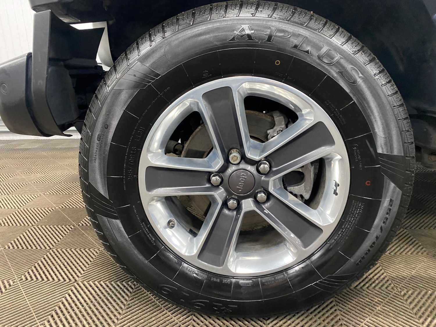 Used Jeep Wrangler 2019 for sale - 77646259: Photo 45