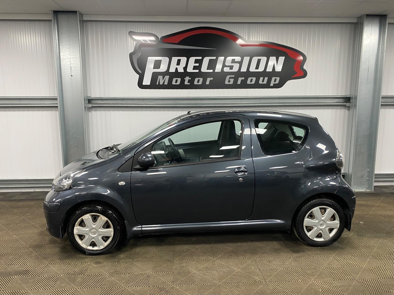 Used Toyota AYGO 2009 for sale - 77314876: Photo 15