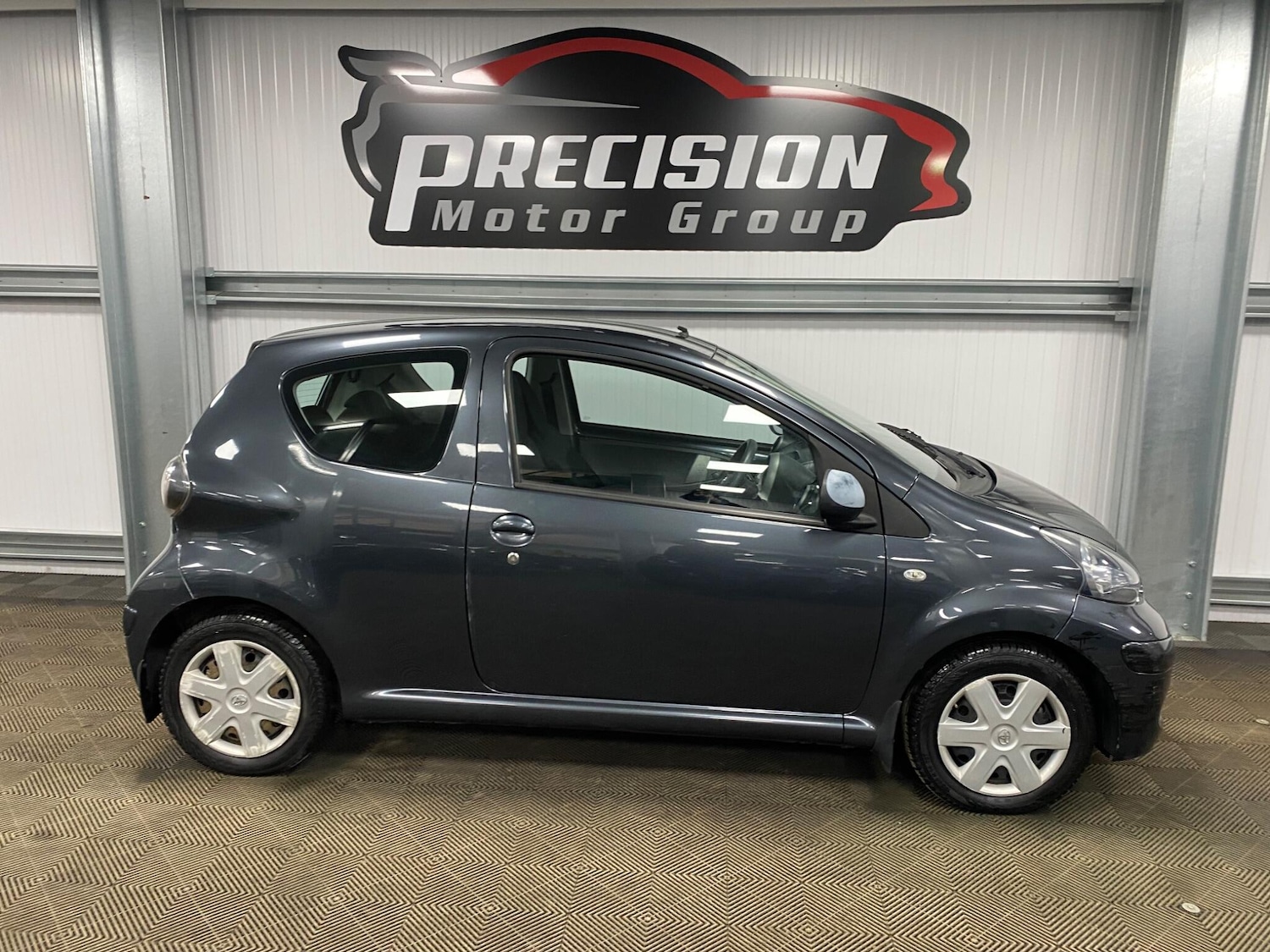 Used Toyota AYGO 2009 for sale - 77314876: Photo 21
