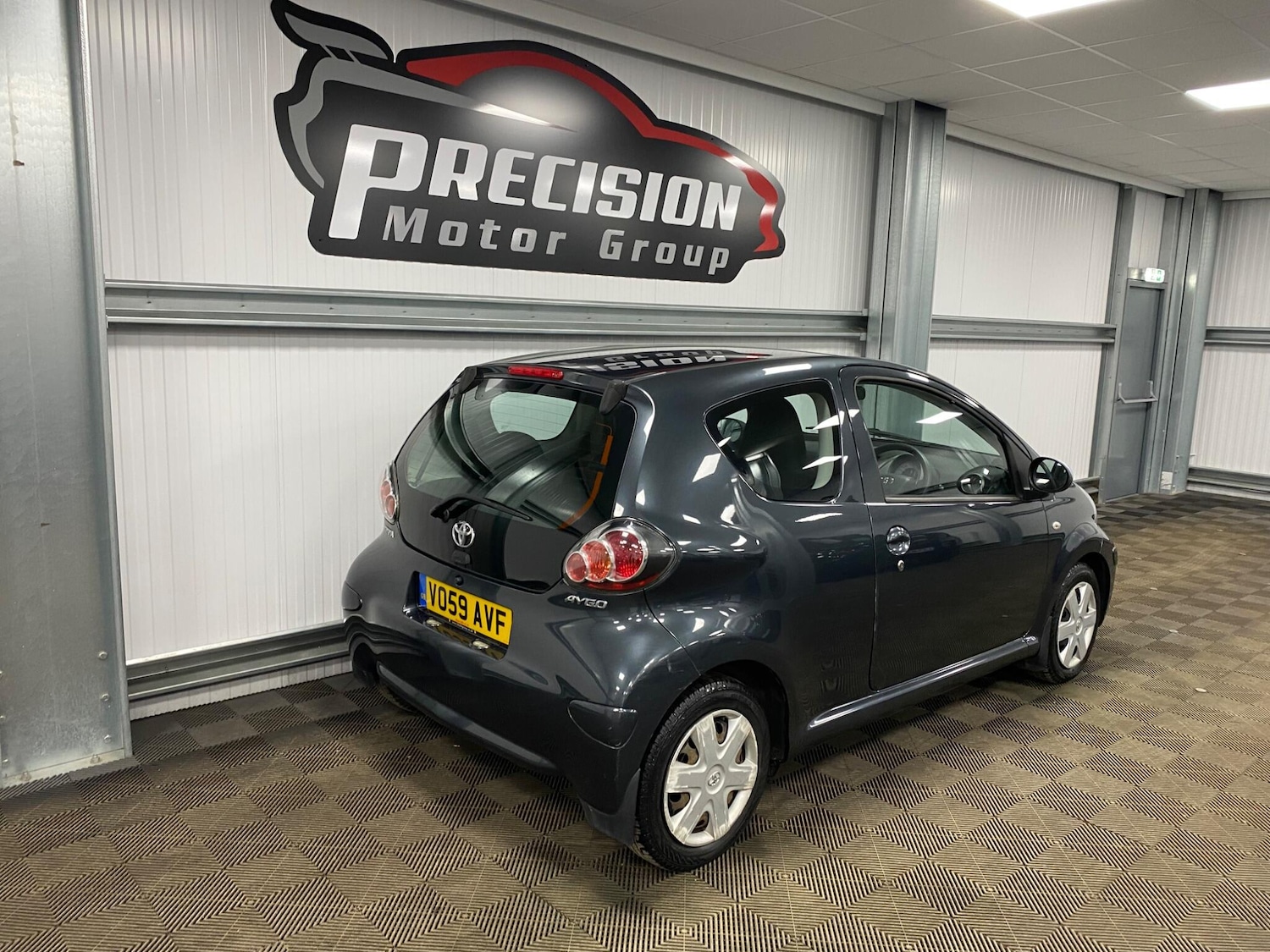 Used Toyota AYGO 2009 for sale - 77314876: Photo 24