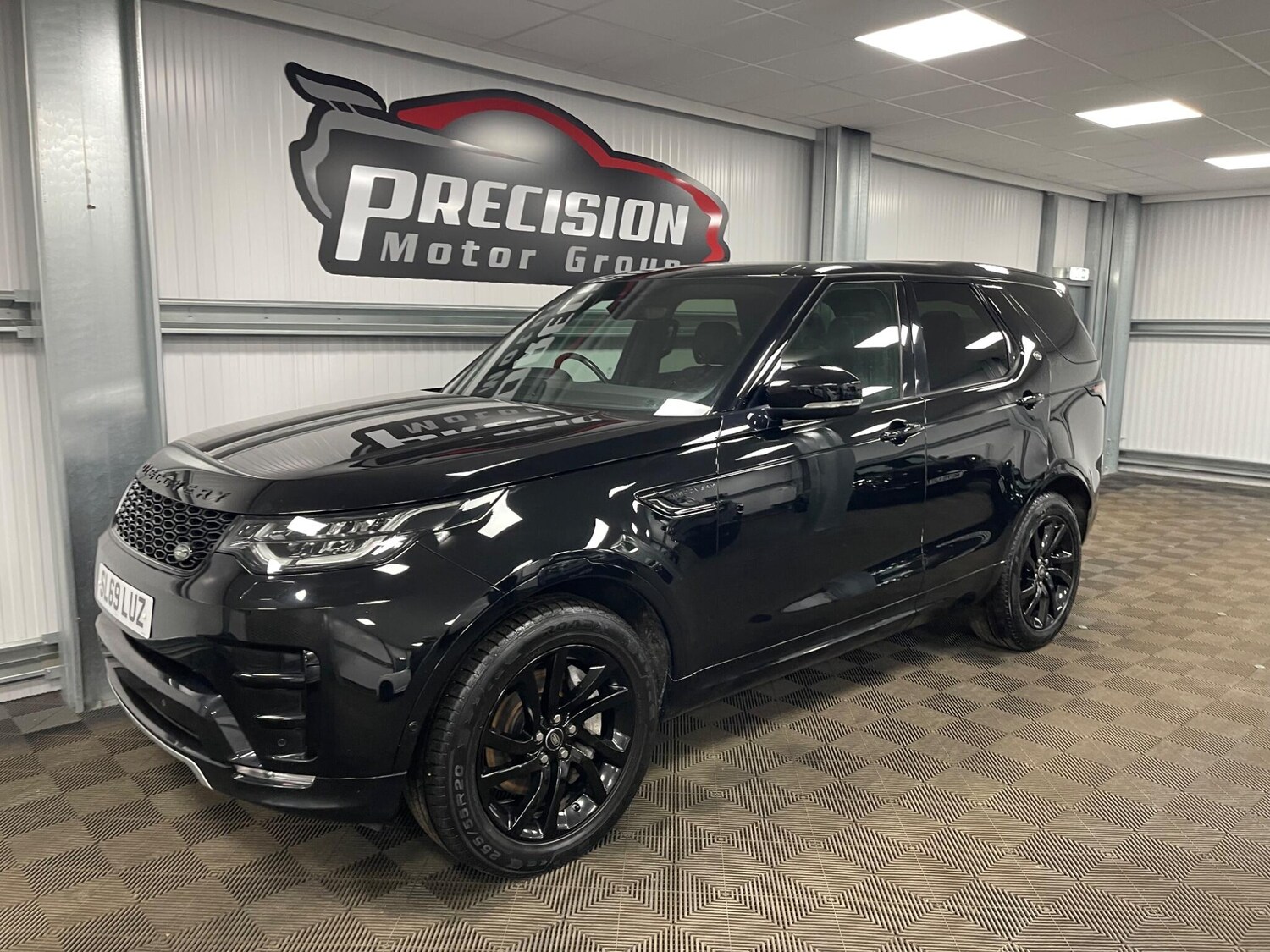 Used Land Rover Discovery 2019 for sale - 77839780: Photo 11