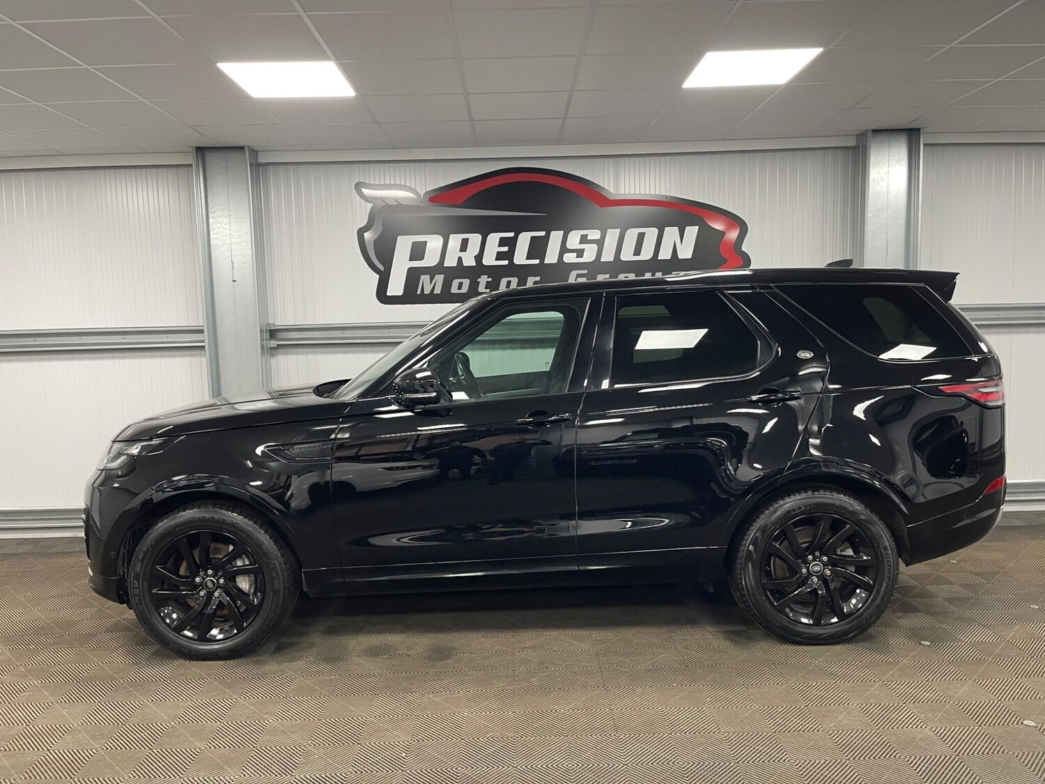 Used Land Rover Discovery 2019 for sale - 77839780: Photo 21