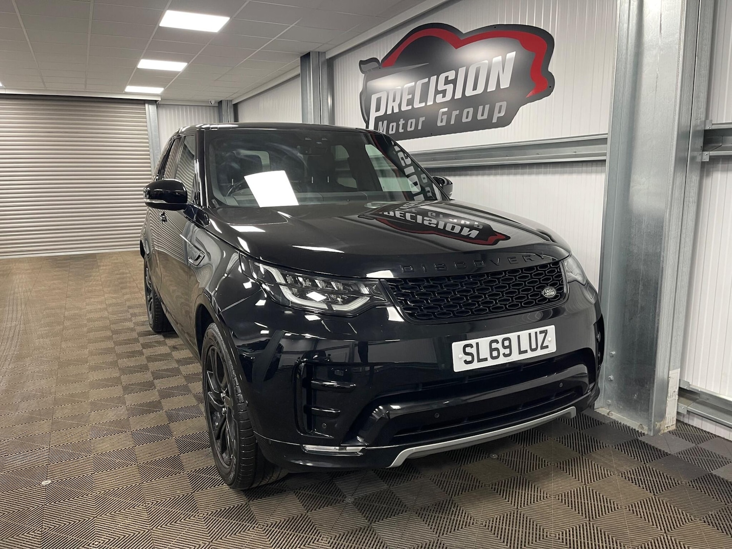 Used Land Rover Discovery 2019 for sale - 77839780: Photo 3