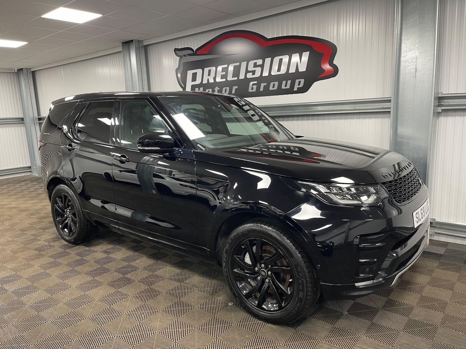 Used Land Rover Discovery 2019 for sale - 77839780: Photo 4