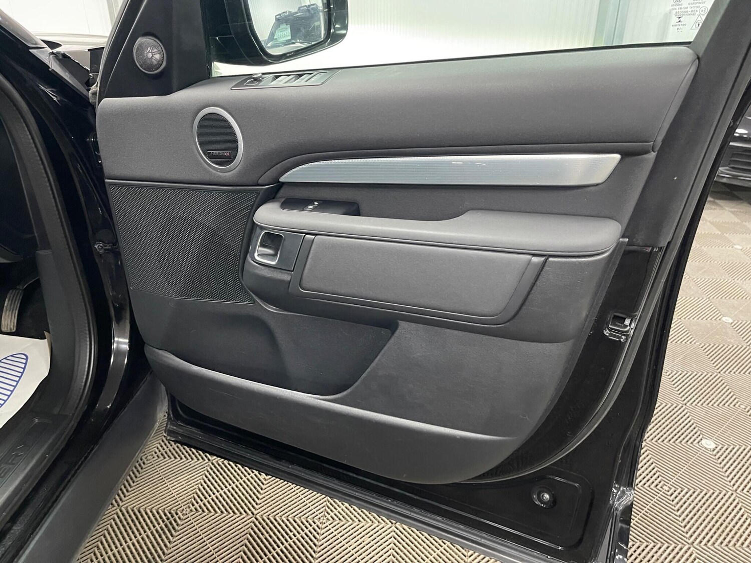 Used Land Rover Discovery 2019 for sale - 77839780: Photo 46