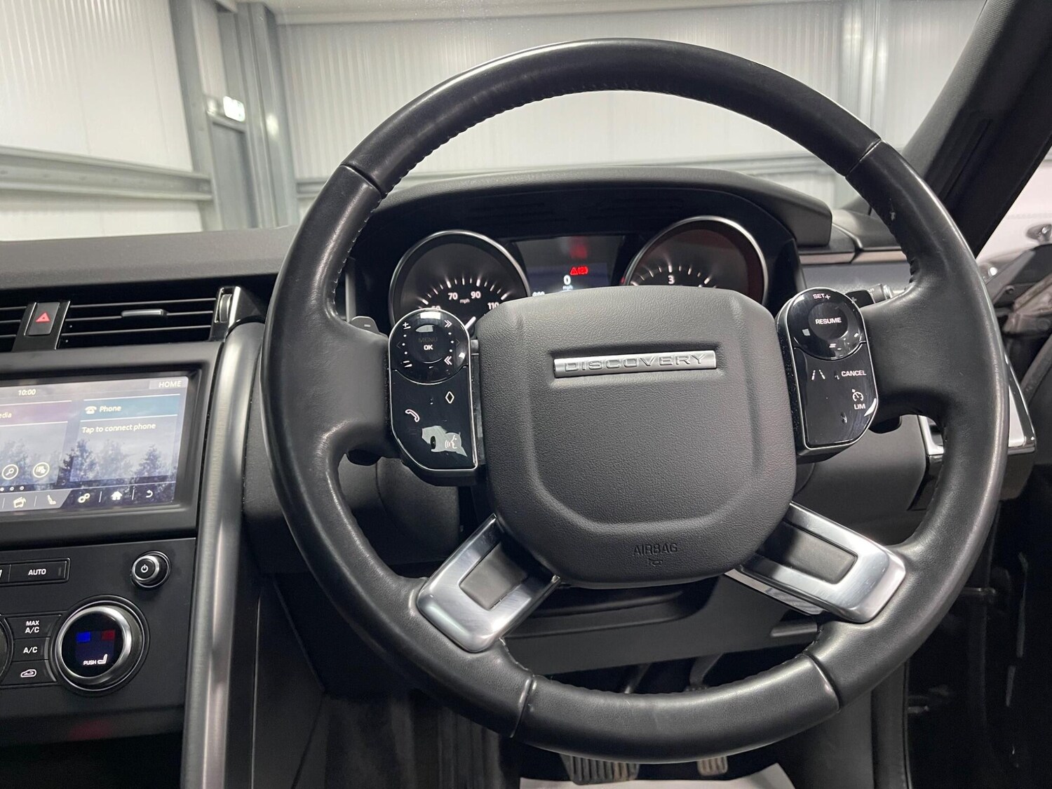 Used Land Rover Discovery 2019 for sale - 77839780: Photo 50