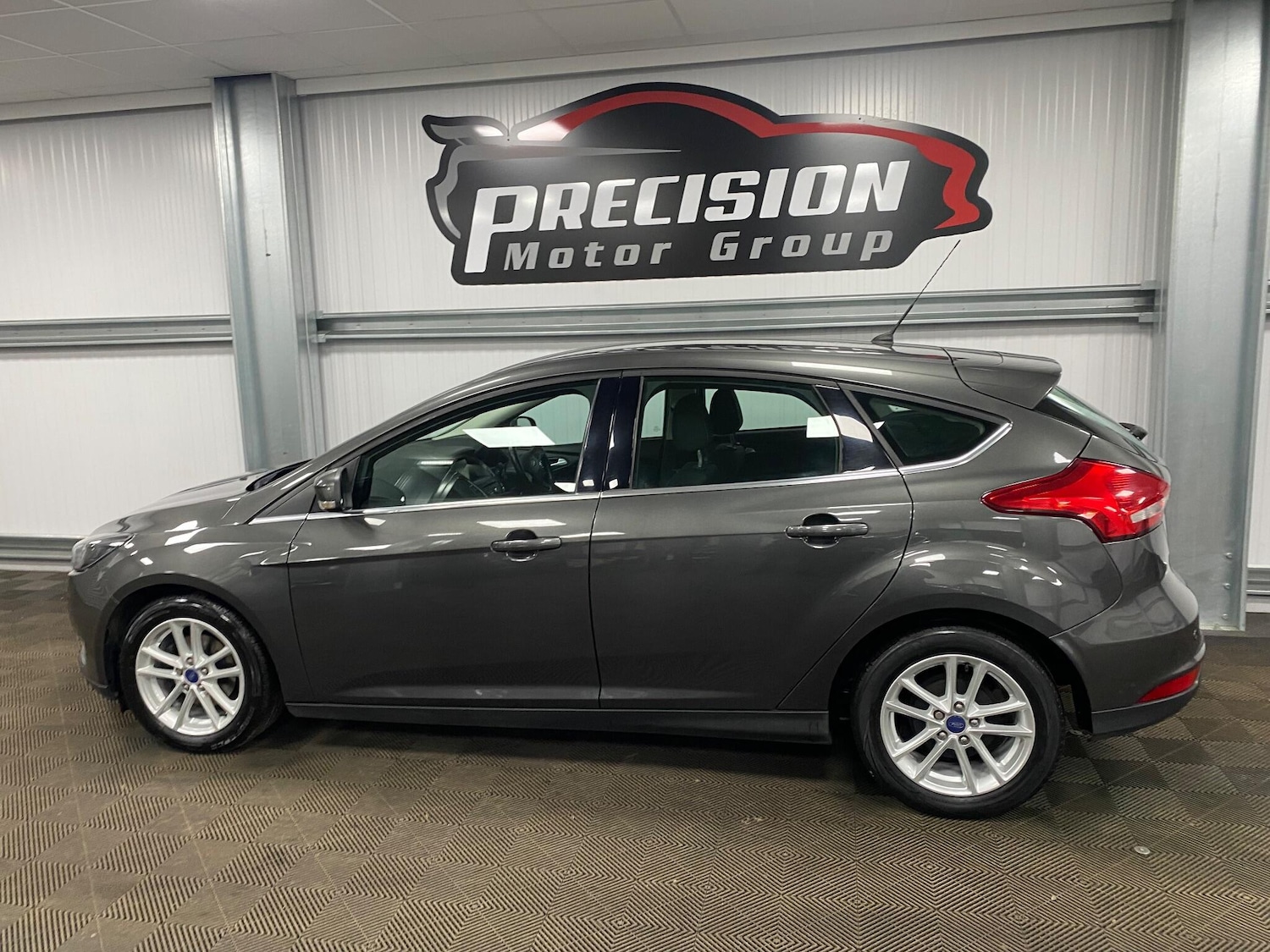 Used Ford Focus 2016 for sale - 76715192: Photo 16
