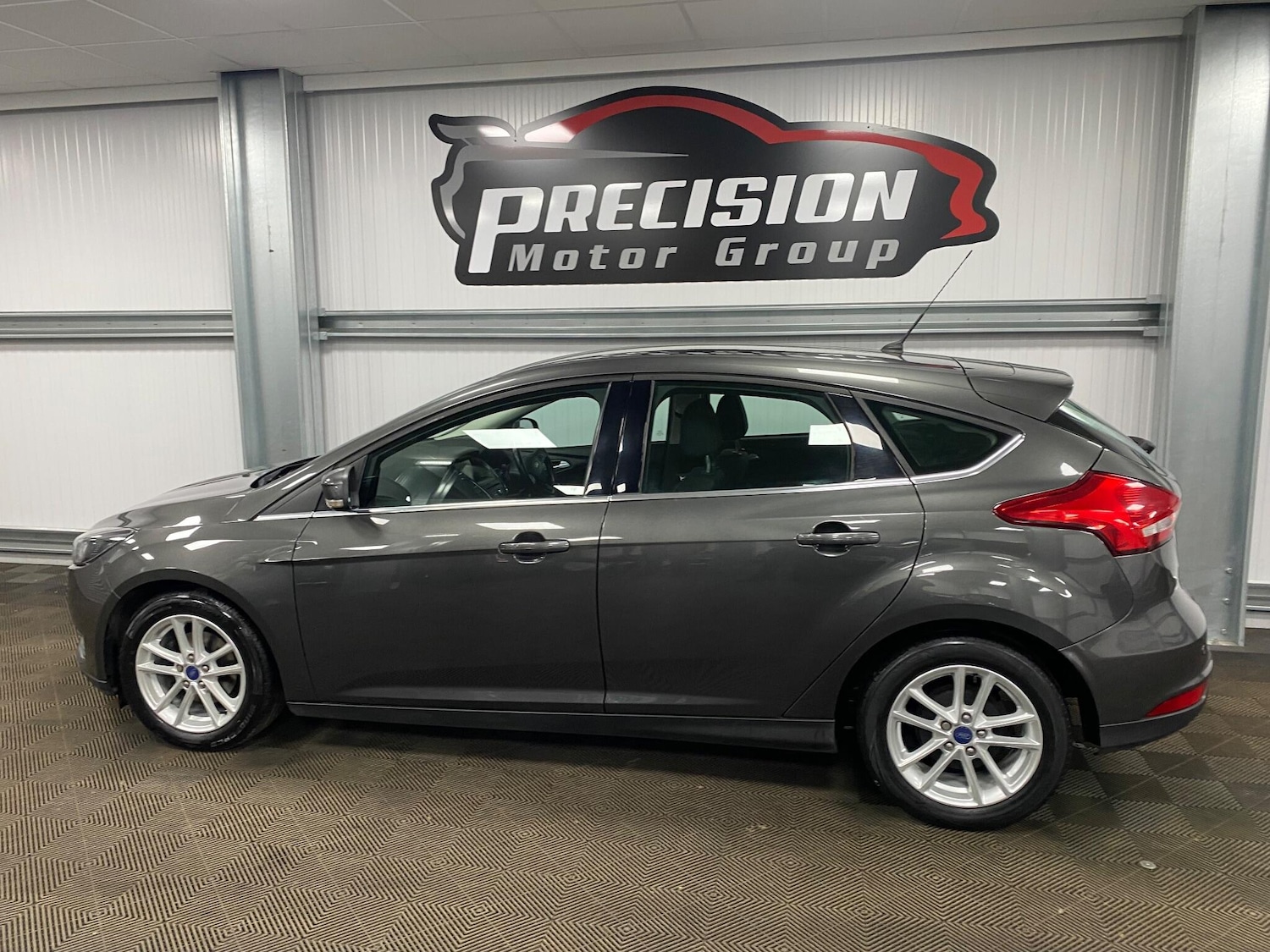 Used Ford Focus 2016 for sale - 76715192: Photo 17