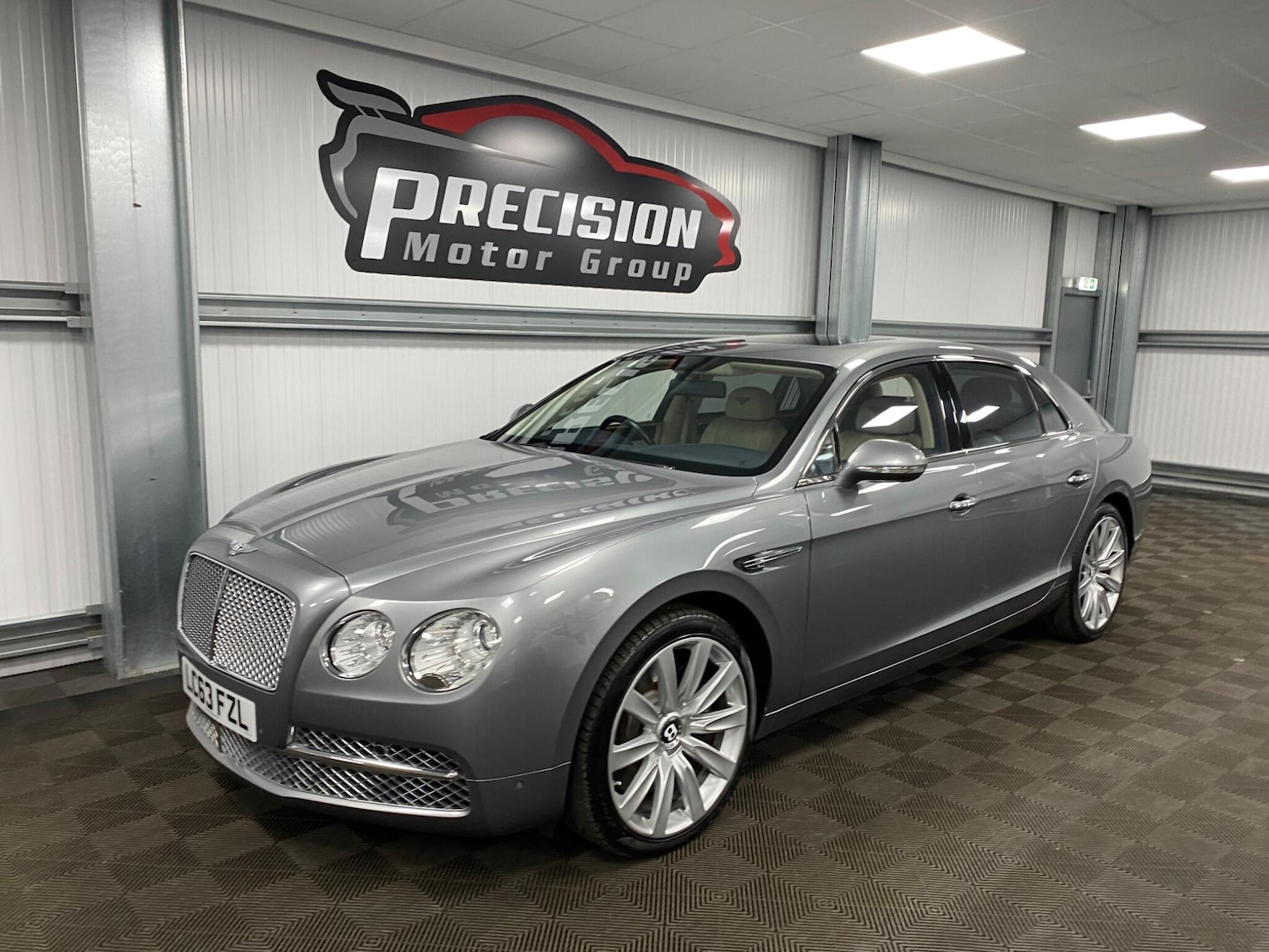 Used Bentley Flying Spur 2014 for sale - 76179769: Photo 10