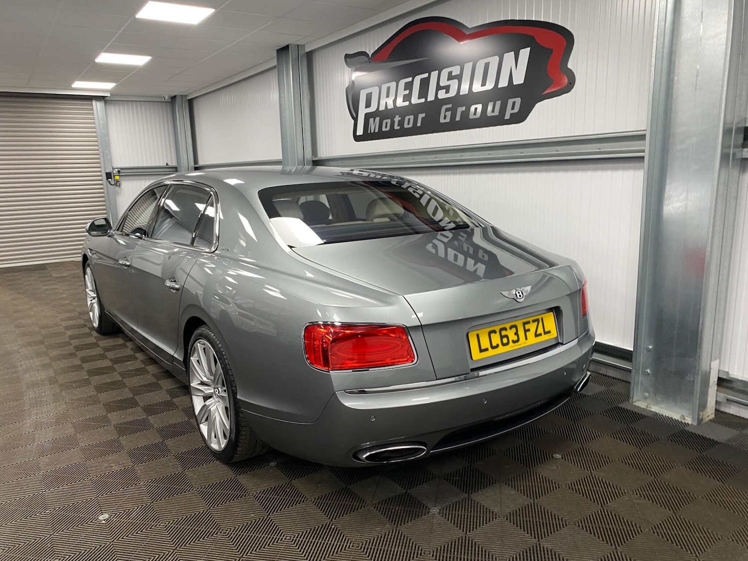 Used Bentley Flying Spur 2014 for sale - 76179769: Photo 15