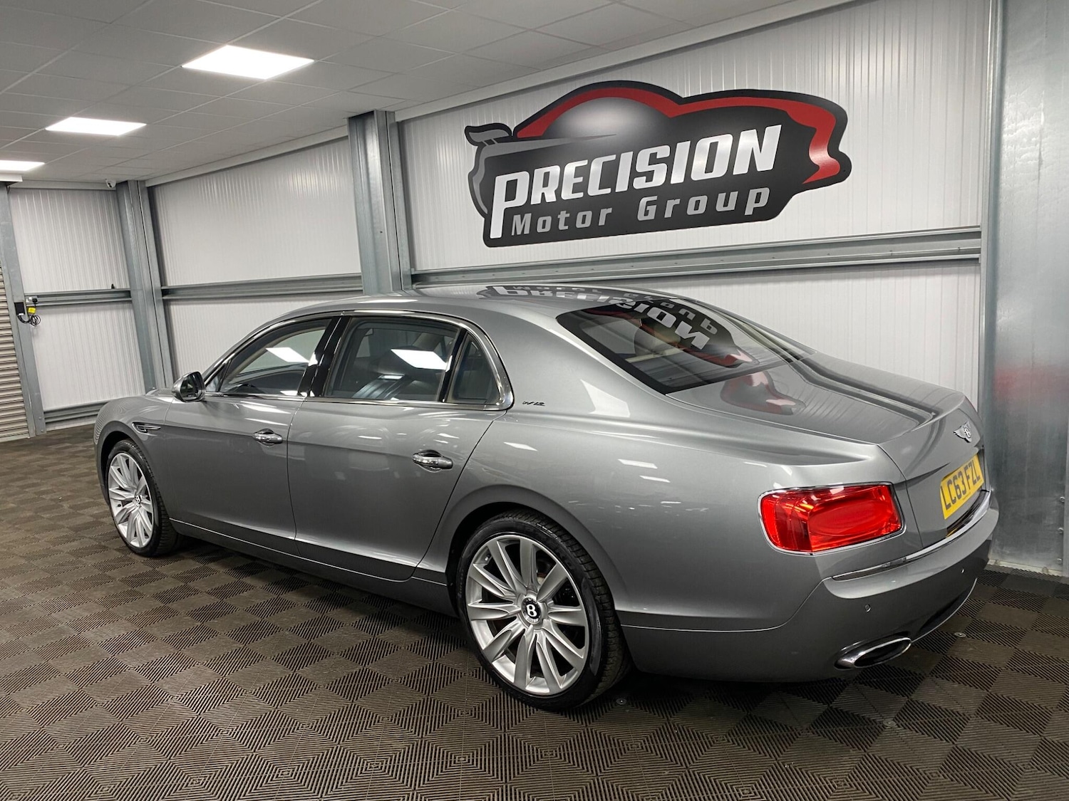 Used Bentley Flying Spur 2014 for sale - 76179769: Photo 16