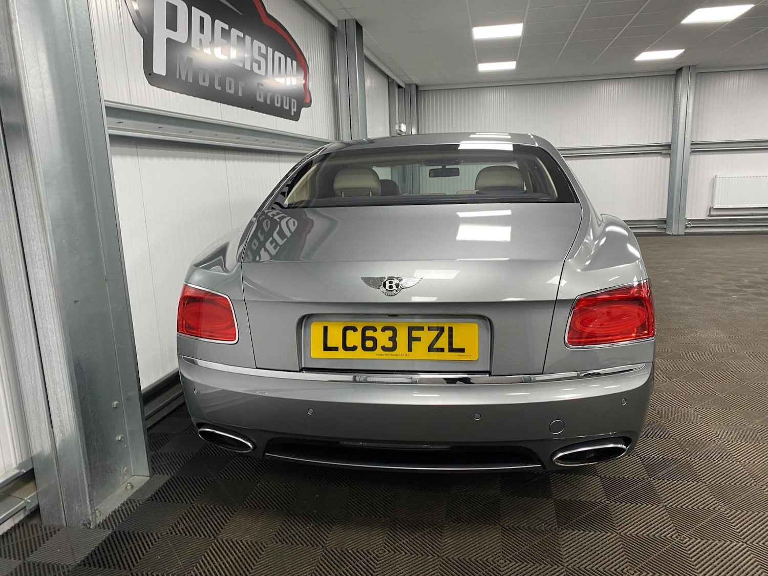 Used Bentley Flying Spur 2014 for sale - 76179769: Photo 24