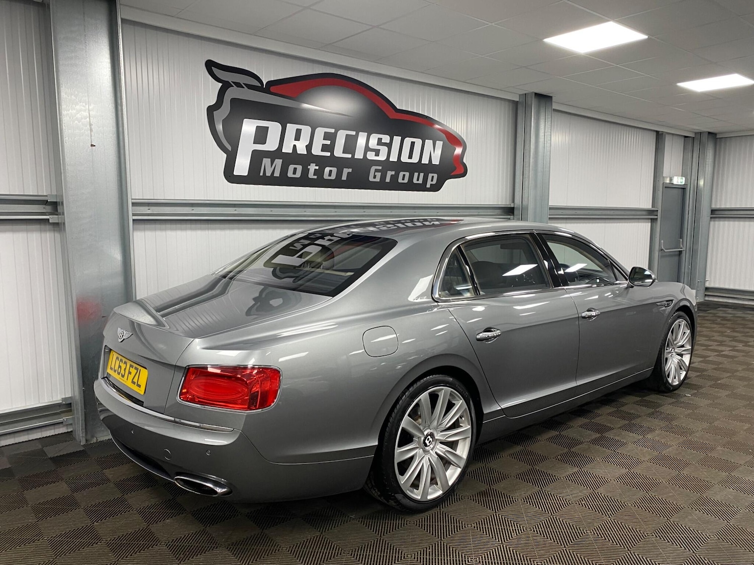 Used Bentley Flying Spur 2014 for sale - 76179769: Photo 30