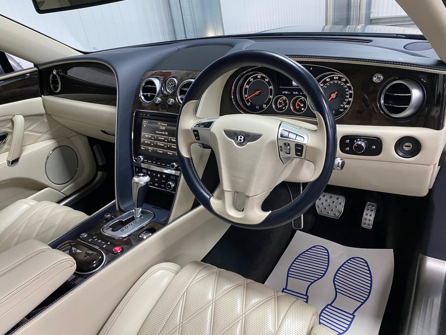 Used Bentley Flying Spur 2014 for sale - 76179769: Photo 31