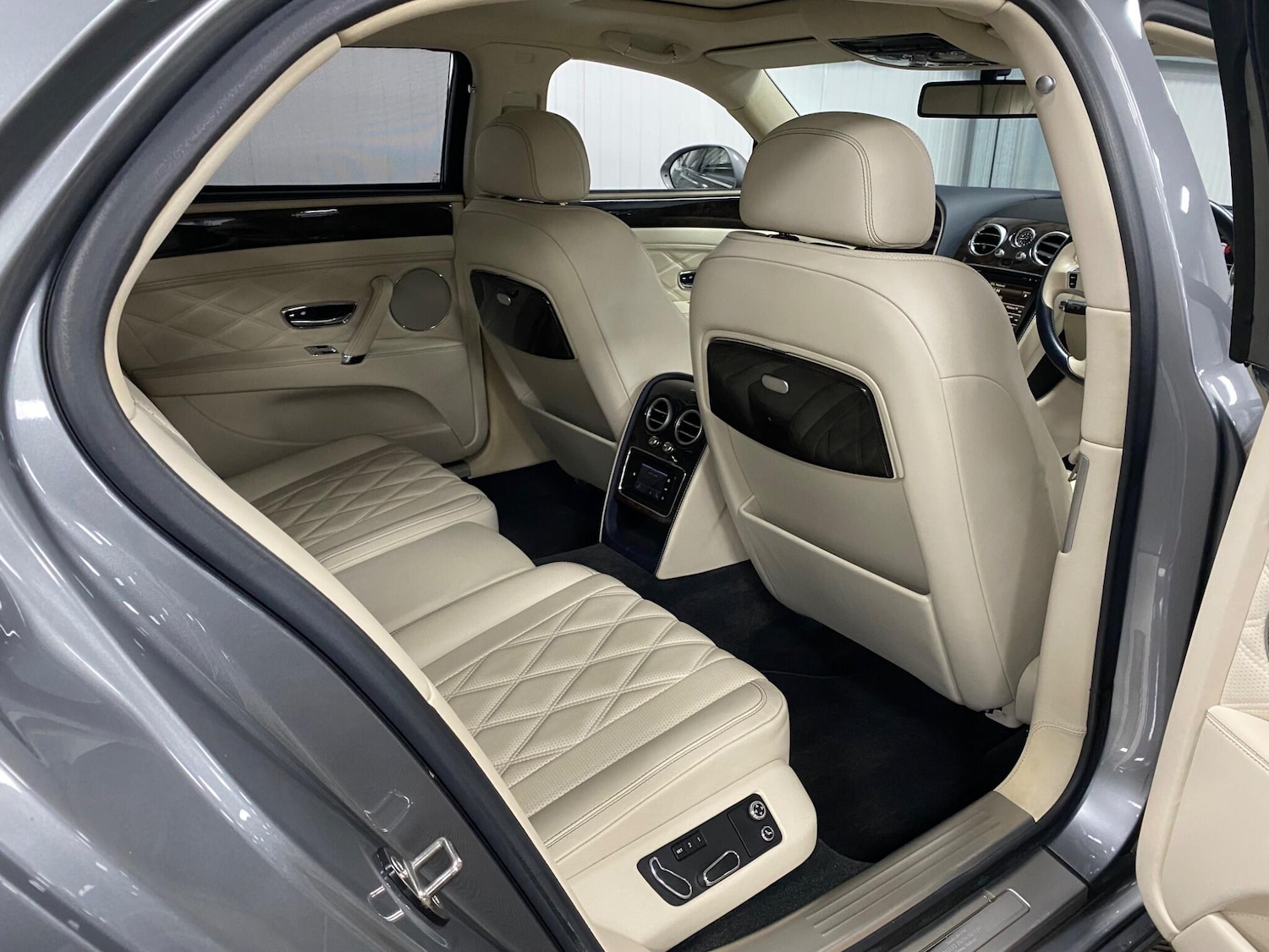 Used Bentley Flying Spur 2014 for sale - 76179769: Photo 42