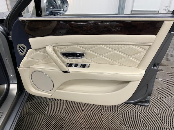 Used Bentley Flying Spur 2014 for sale - 76179769: Photo 49