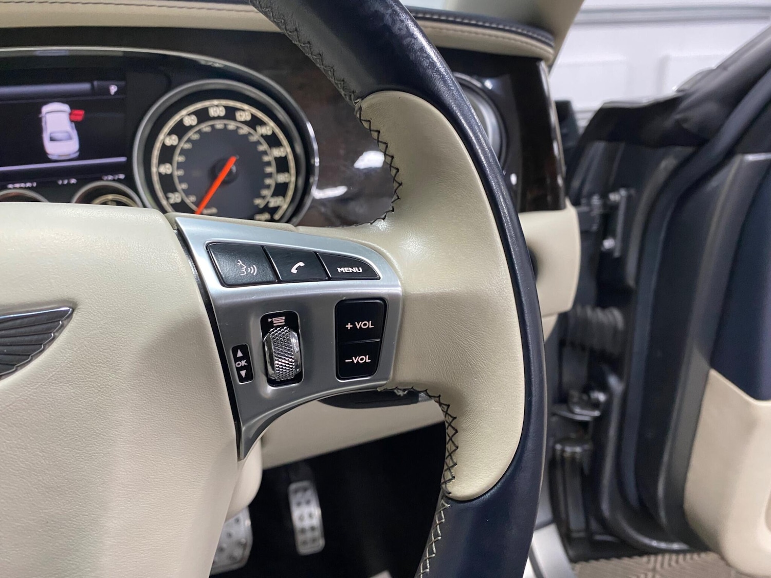 Used Bentley Flying Spur 2014 for sale - 76179769: Photo 51