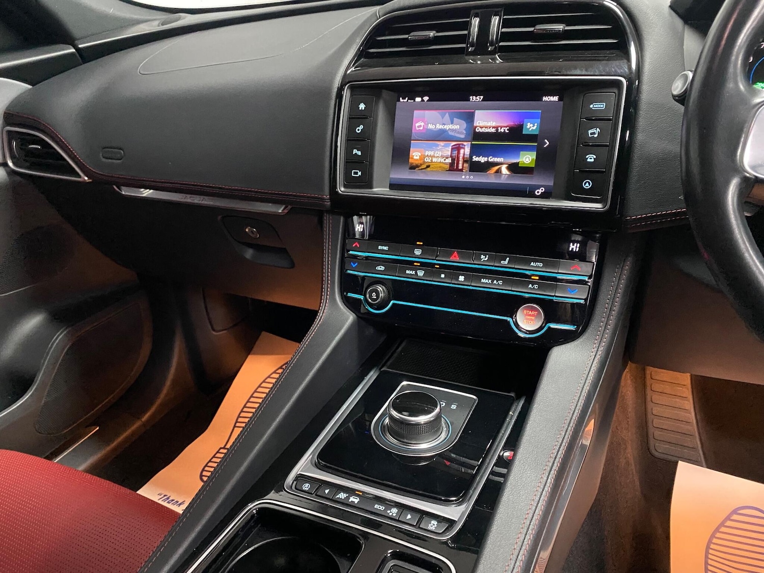 Used Jaguar F-Pace 2017 for sale - 76989482: Photo 39