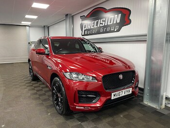 Used Jaguar F-Pace 2017 for sale - 76989482: Photo