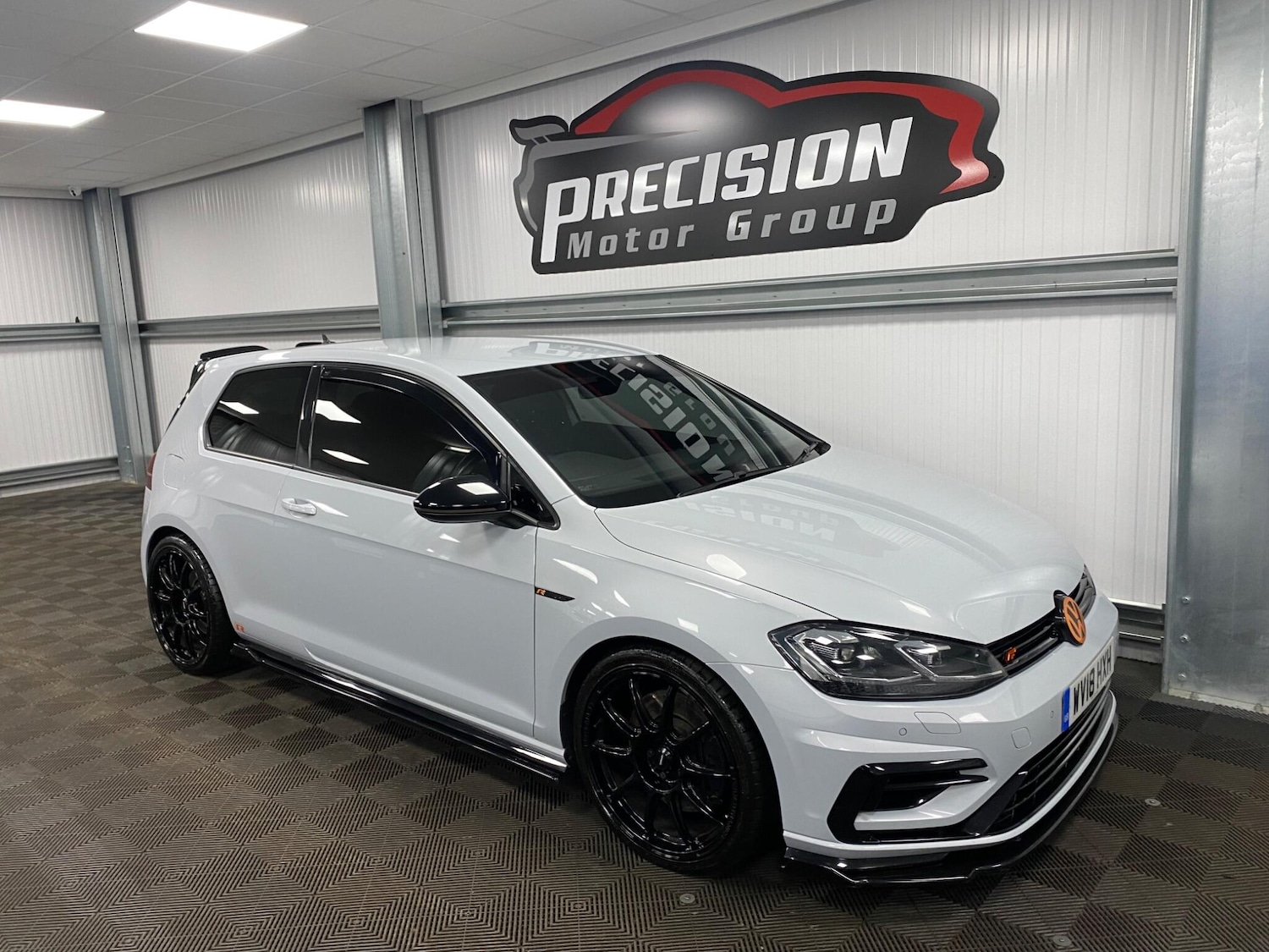 Used Volkswagen Golf 2018 for sale - 76633239: Photo 3