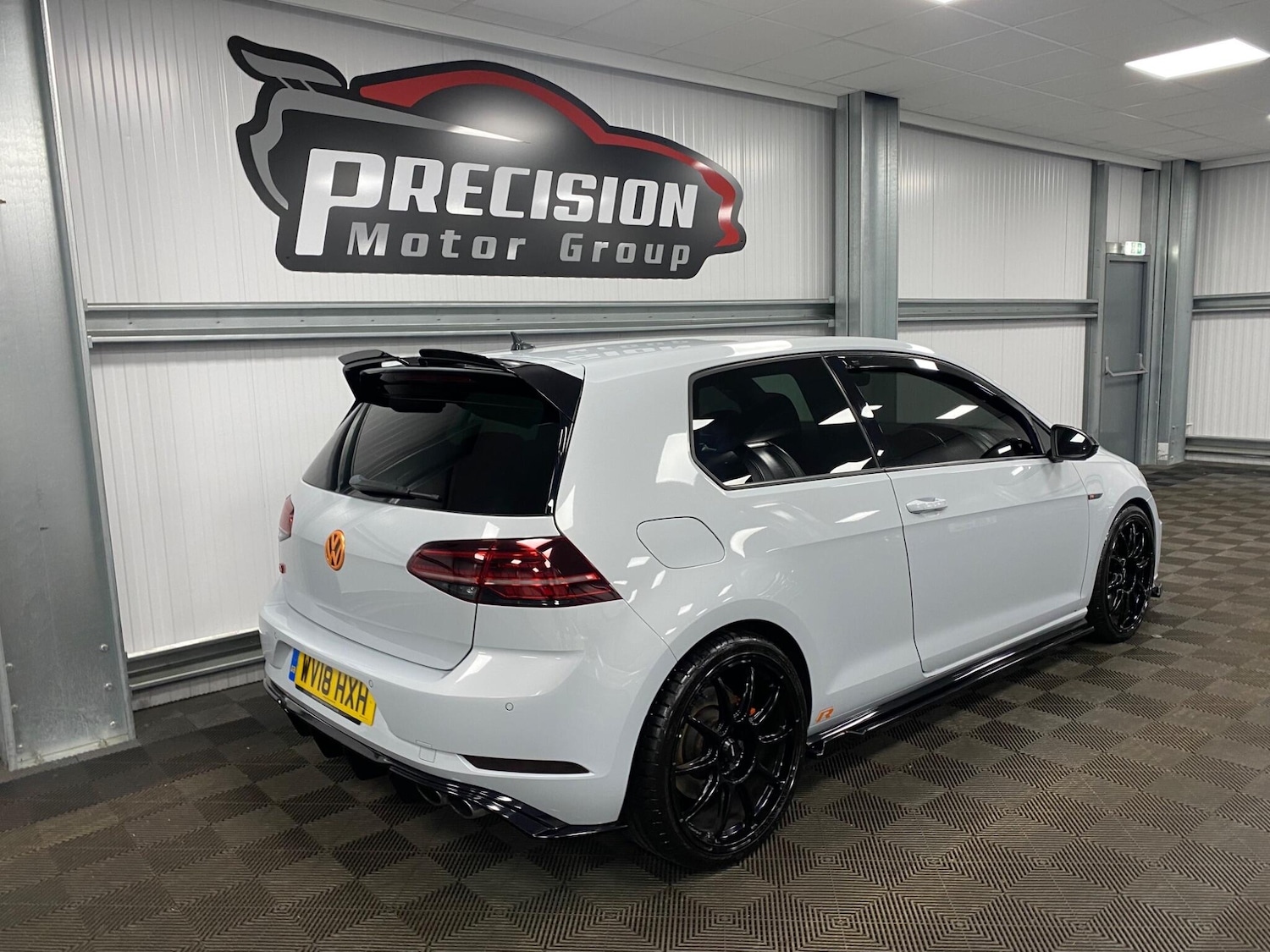 Used Volkswagen Golf 2018 for sale - 76633239: Photo 32