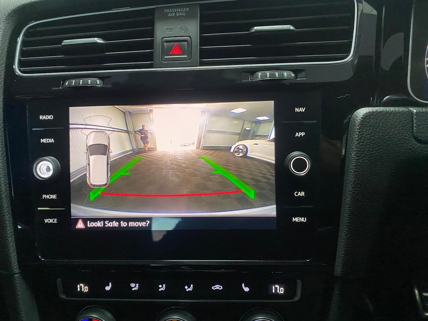 Used Volkswagen Golf 2018 for sale - 76633239: Photo 38