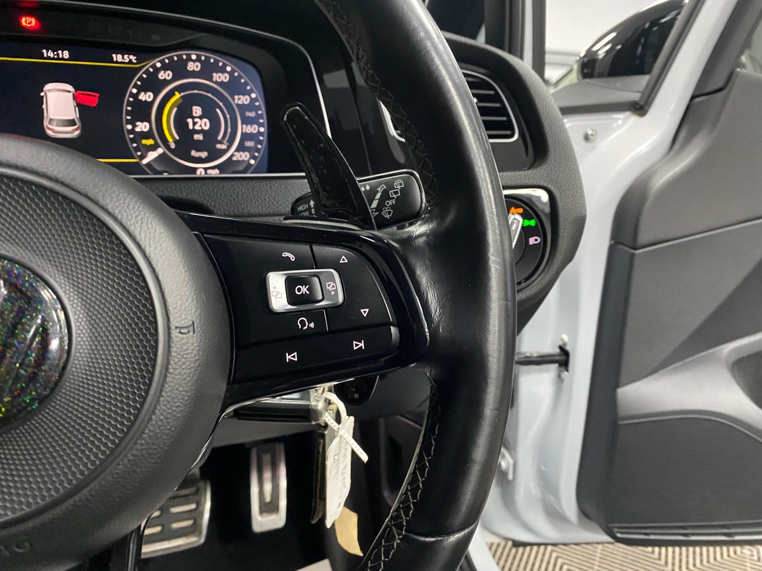 Used Volkswagen Golf 2018 for sale - 76633239: Photo 41