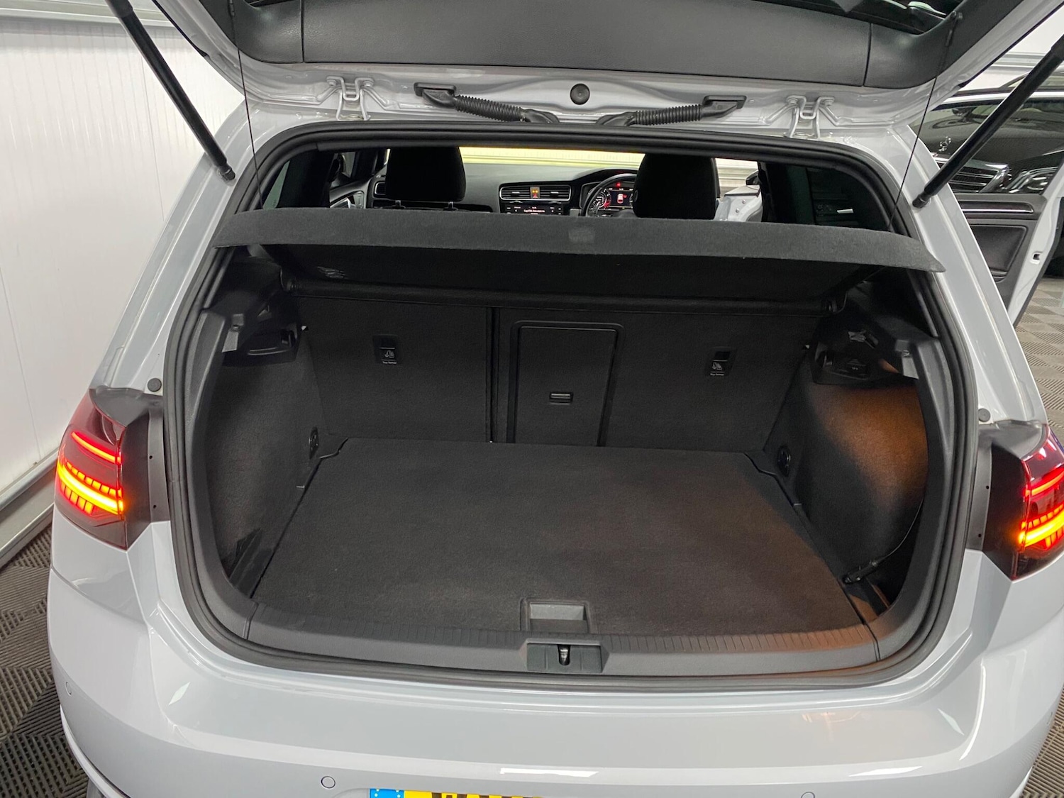 Used Volkswagen Golf 2018 for sale - 76633239: Photo 46