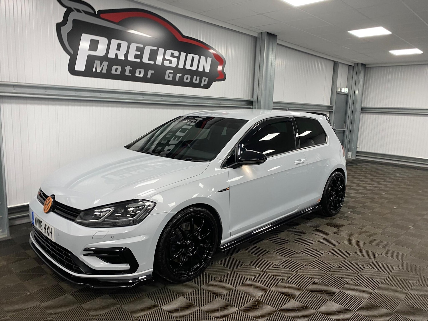 Used Volkswagen Golf 2018 for sale - 76633239: Photo 9