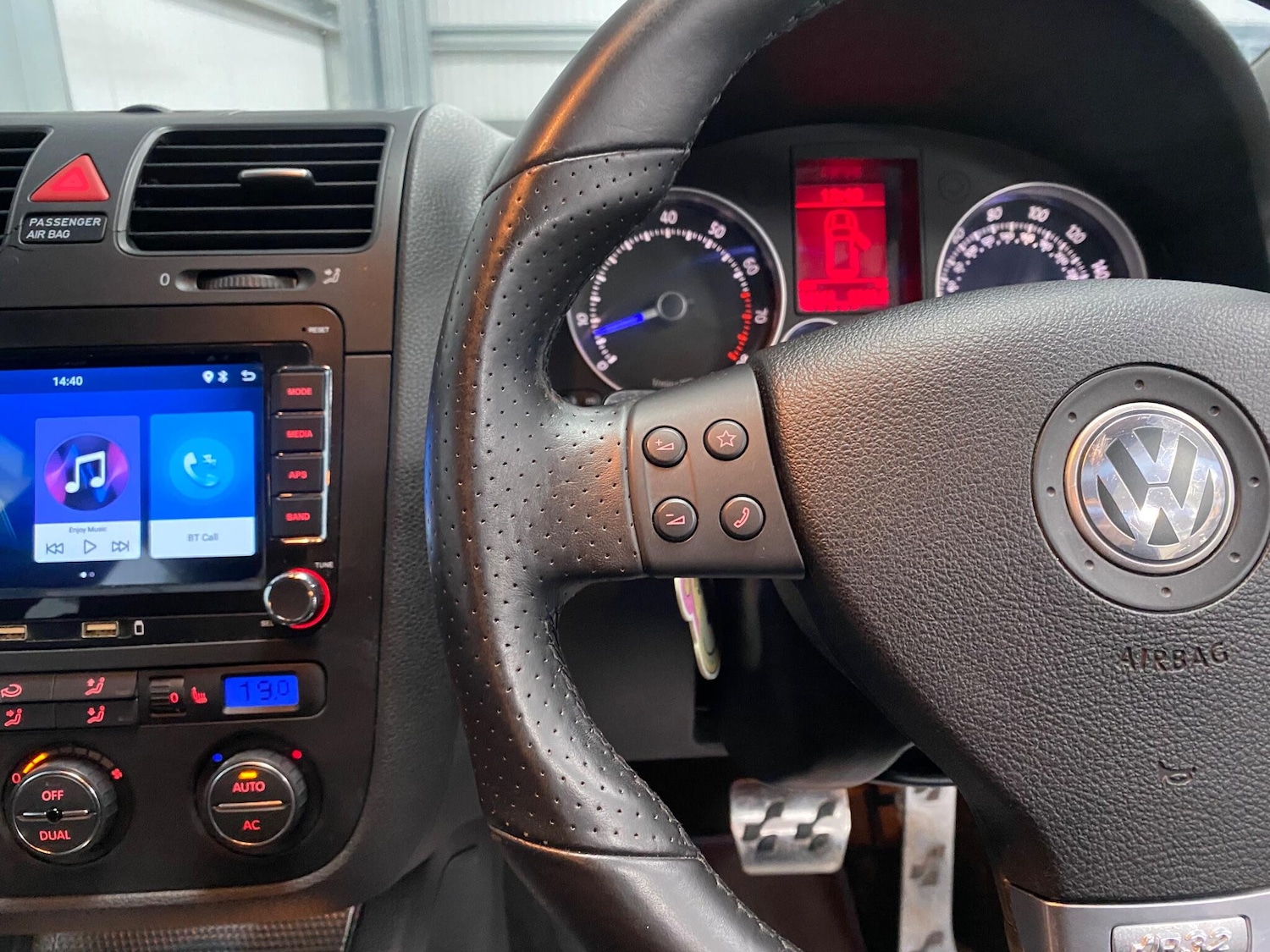 Used Volkswagen Golf 2008 for sale - 77230124: Photo 33