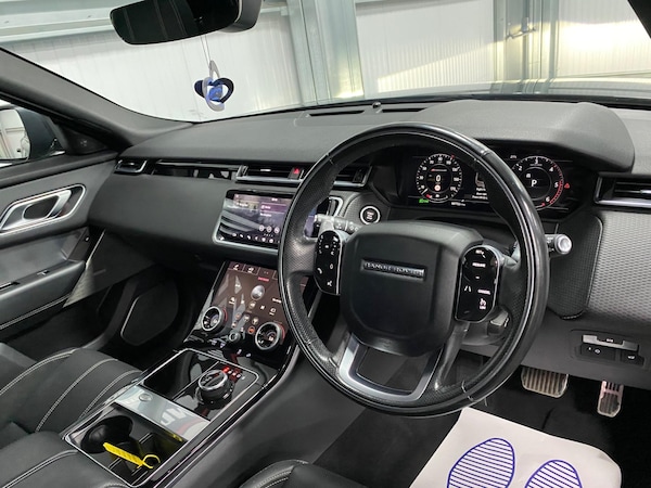 Used Land Rover Range Rover Velar 2018 for sale - 76226572: Photo 32