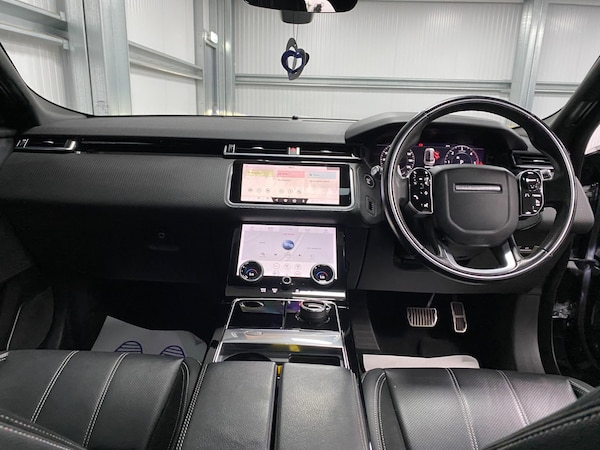 Used Land Rover Range Rover Velar 2018 for sale - 76226572: Photo 33