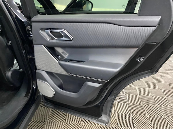 Used Land Rover Range Rover Velar 2018 for sale - 76226572: Photo 41