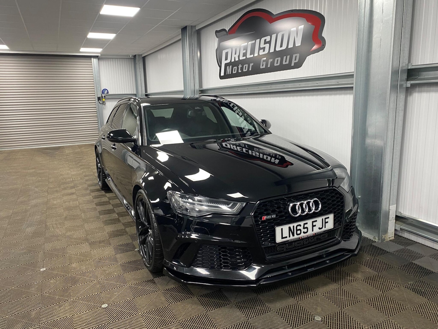 Used Audi RS6 2015 for sale - 76832903: Photo 3