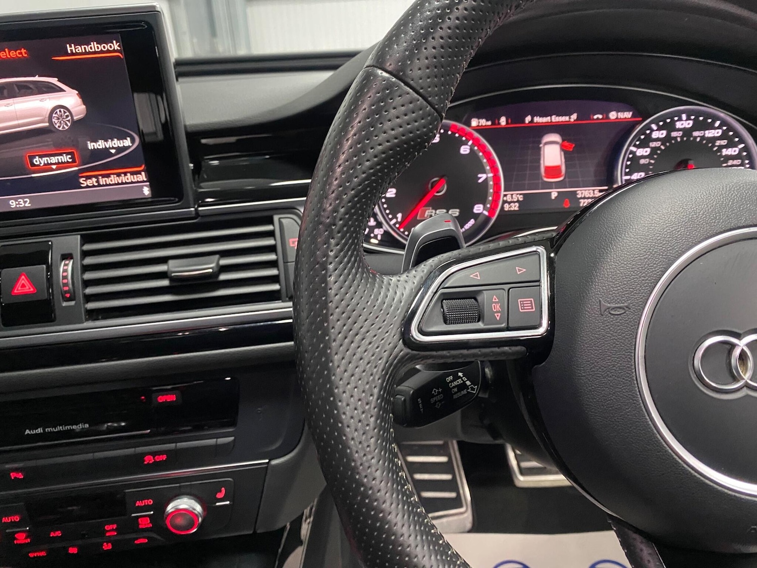 Used Audi RS6 2015 for sale - 76832903: Photo 41