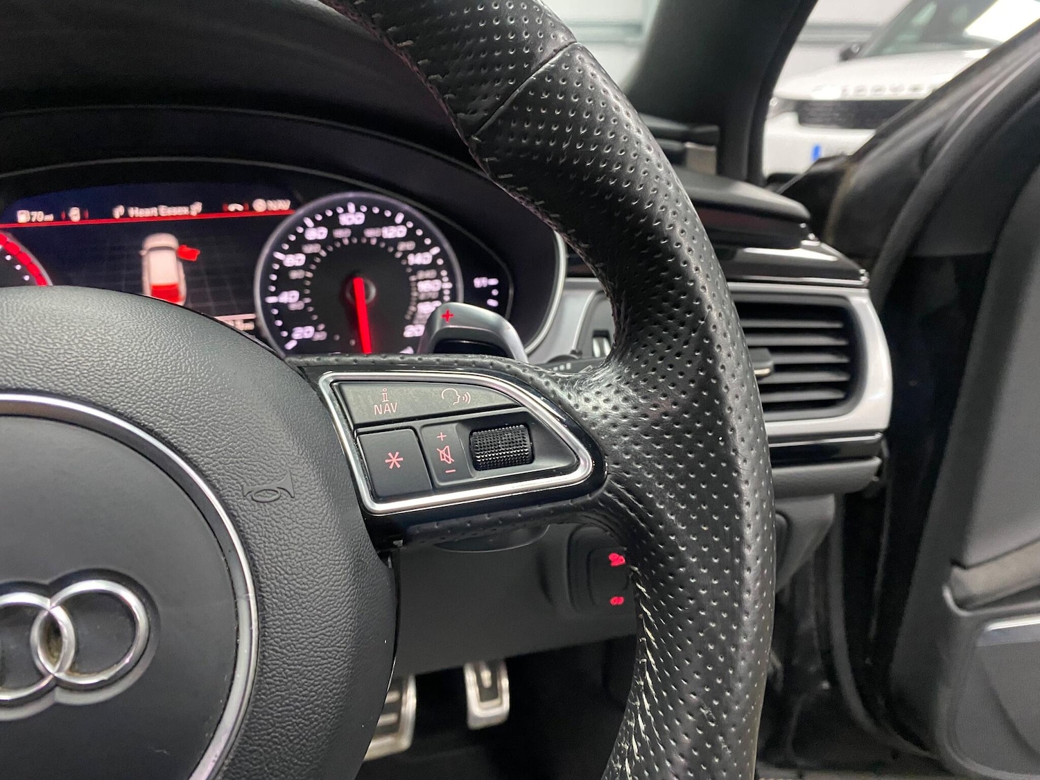 Used Audi RS6 2015 for sale - 76832903: Photo 42