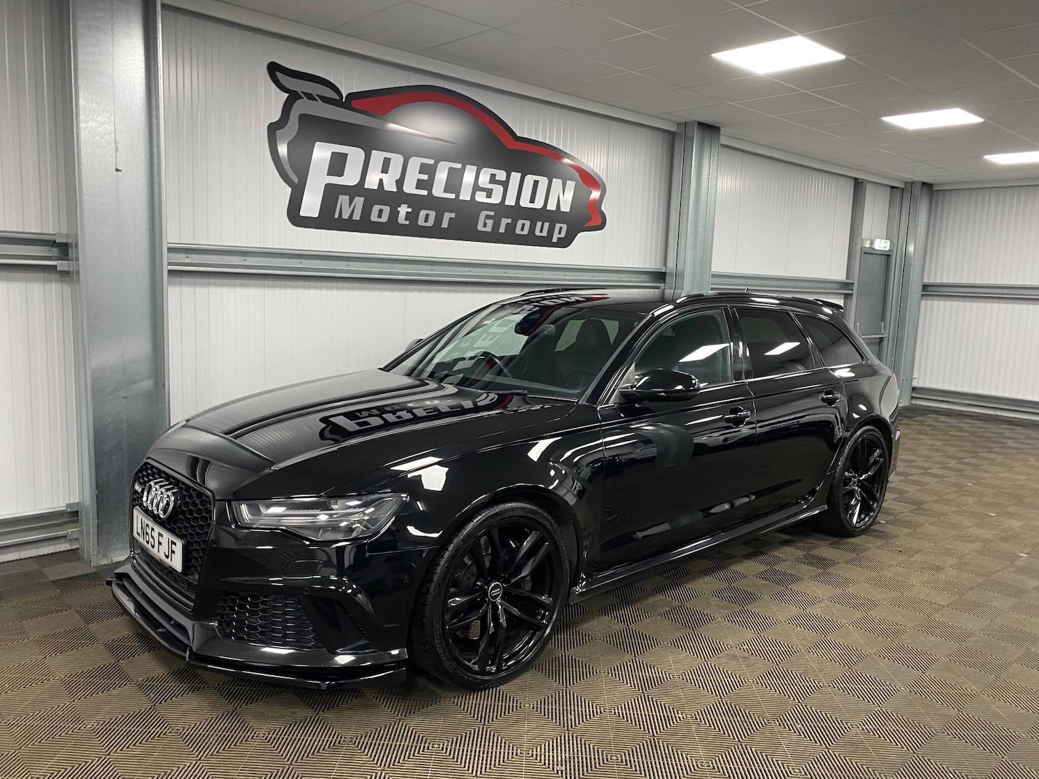 Used Audi RS6 2015 for sale - 76832903: Photo 9