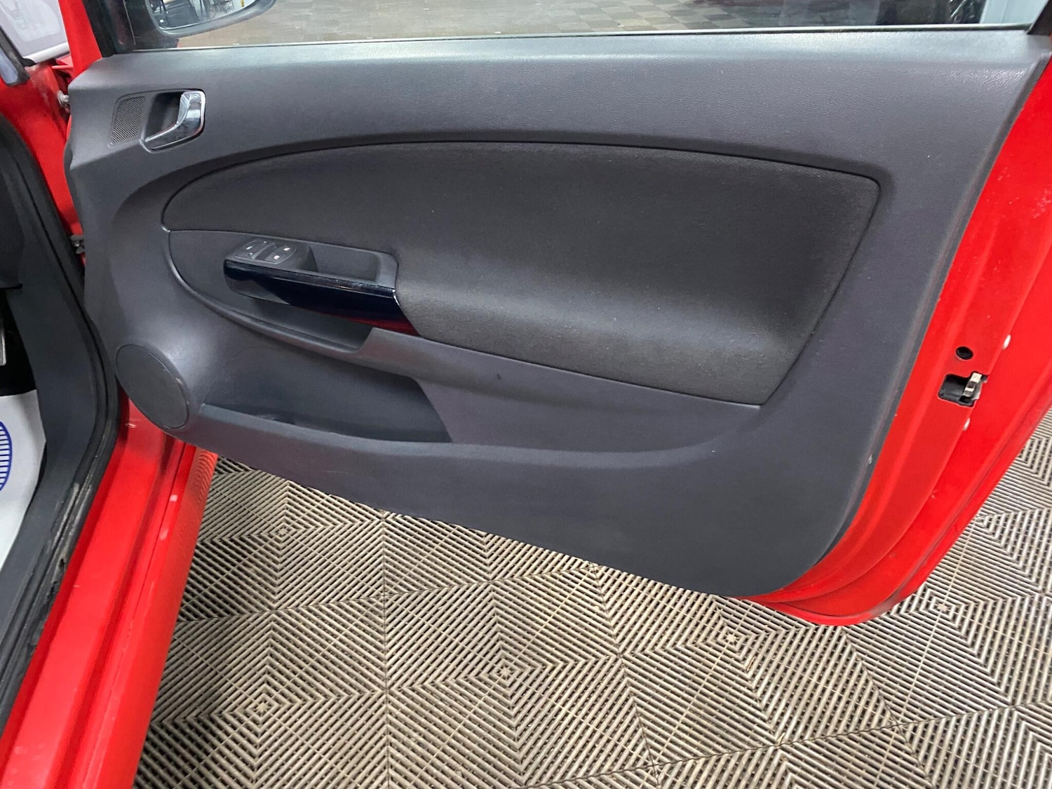 Used Vauxhall Corsa 2013 for sale - 77291468: Photo 34