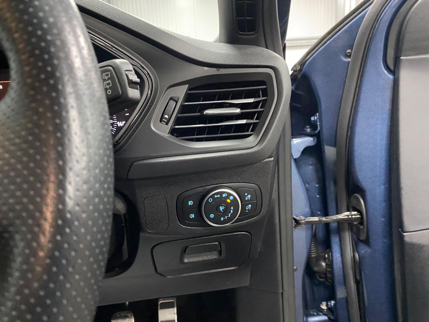 Used Ford Focus 2019 for sale - 77377275: Photo 40