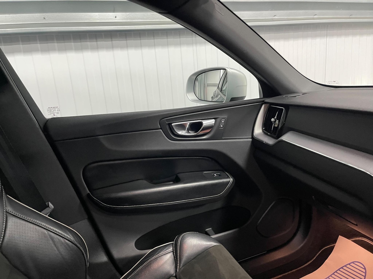 Used Volvo XC60 for sale - 77738111: Photo 36