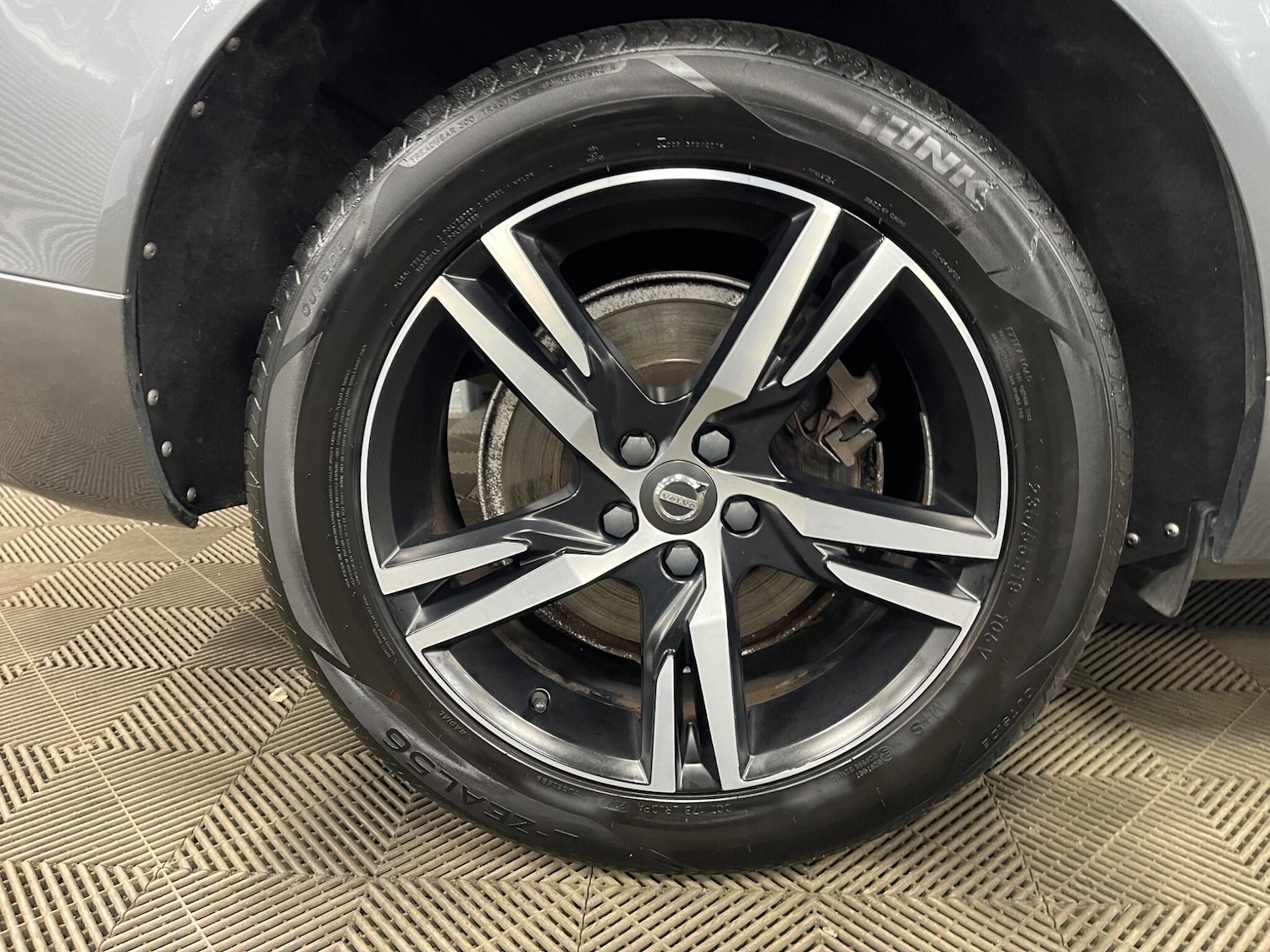 Used Volvo XC60 for sale - 77738111: Photo 54