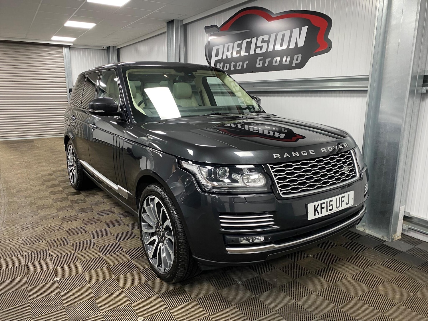 Used Land Rover Range Rover 2015 for sale - 77305432: Photo 1