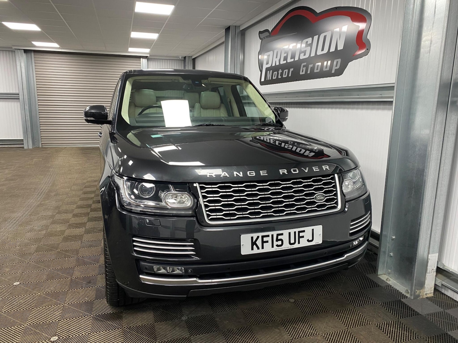 Used Land Rover Range Rover 2015 for sale - 77305432: Photo 2